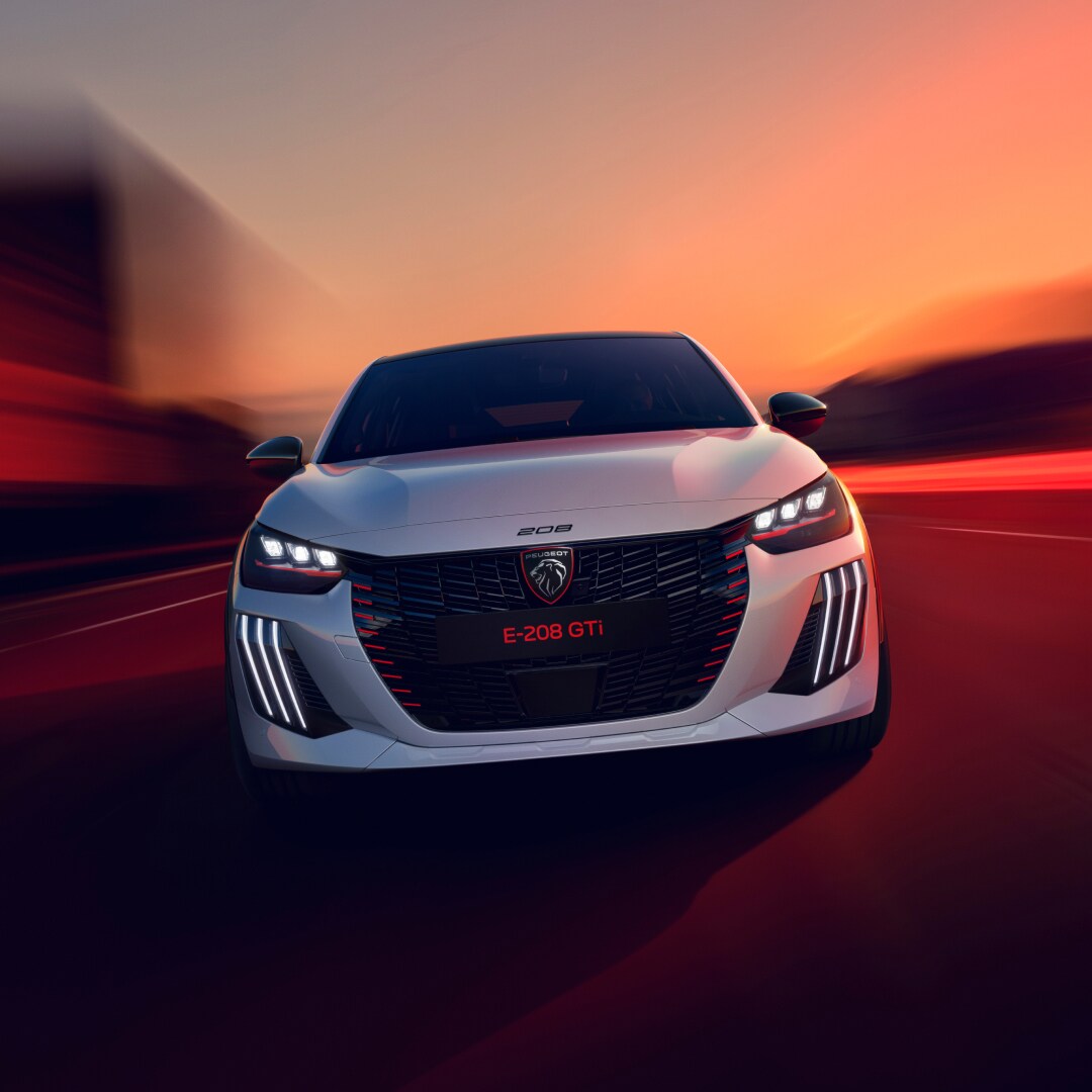 Neuer PEUGEOT E‑208 GTi Frontansicht